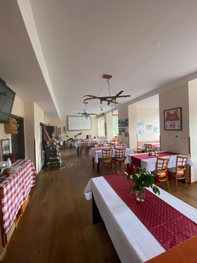 Lyzarska Bouda Domovina Hotel Spindleruv Mlyn Exterior photo