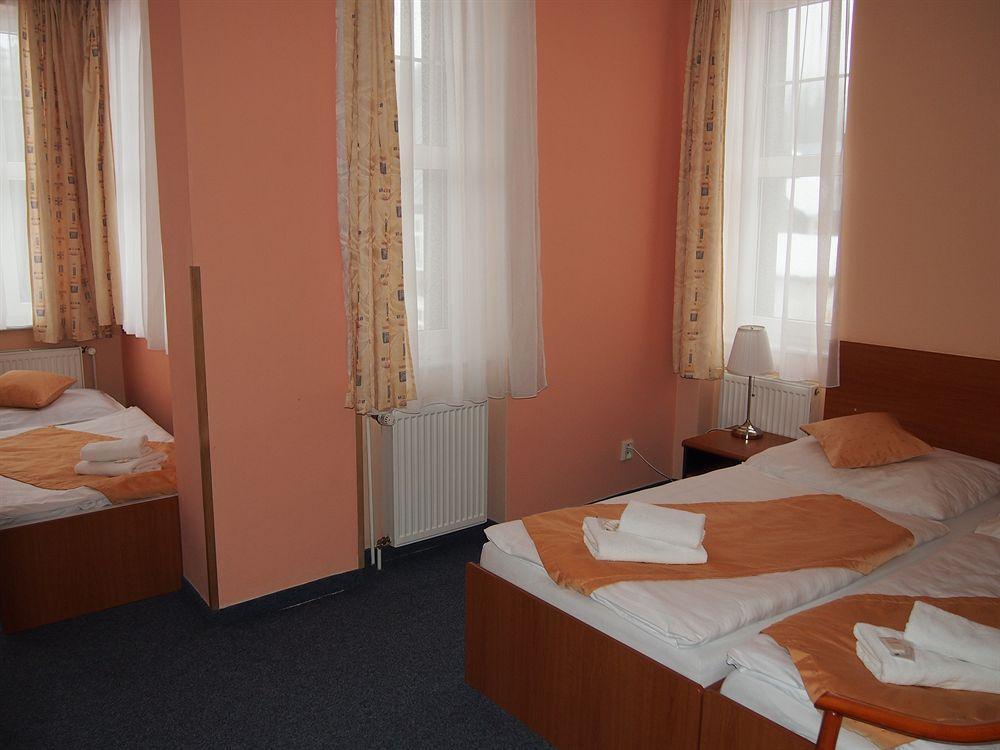 Lyzarska Bouda Domovina Hotel Spindleruv Mlyn Exterior photo