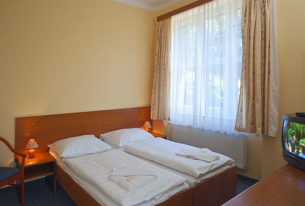 Lyzarska Bouda Domovina Hotel Spindleruv Mlyn Exterior photo