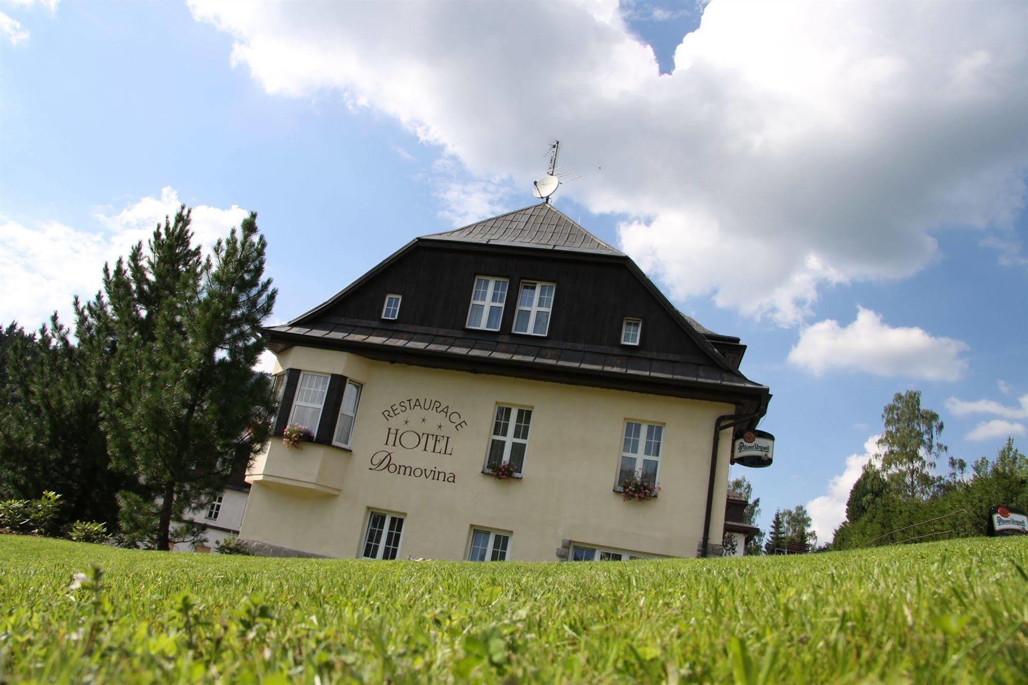Lyzarska Bouda Domovina Hotel Spindleruv Mlyn Exterior photo