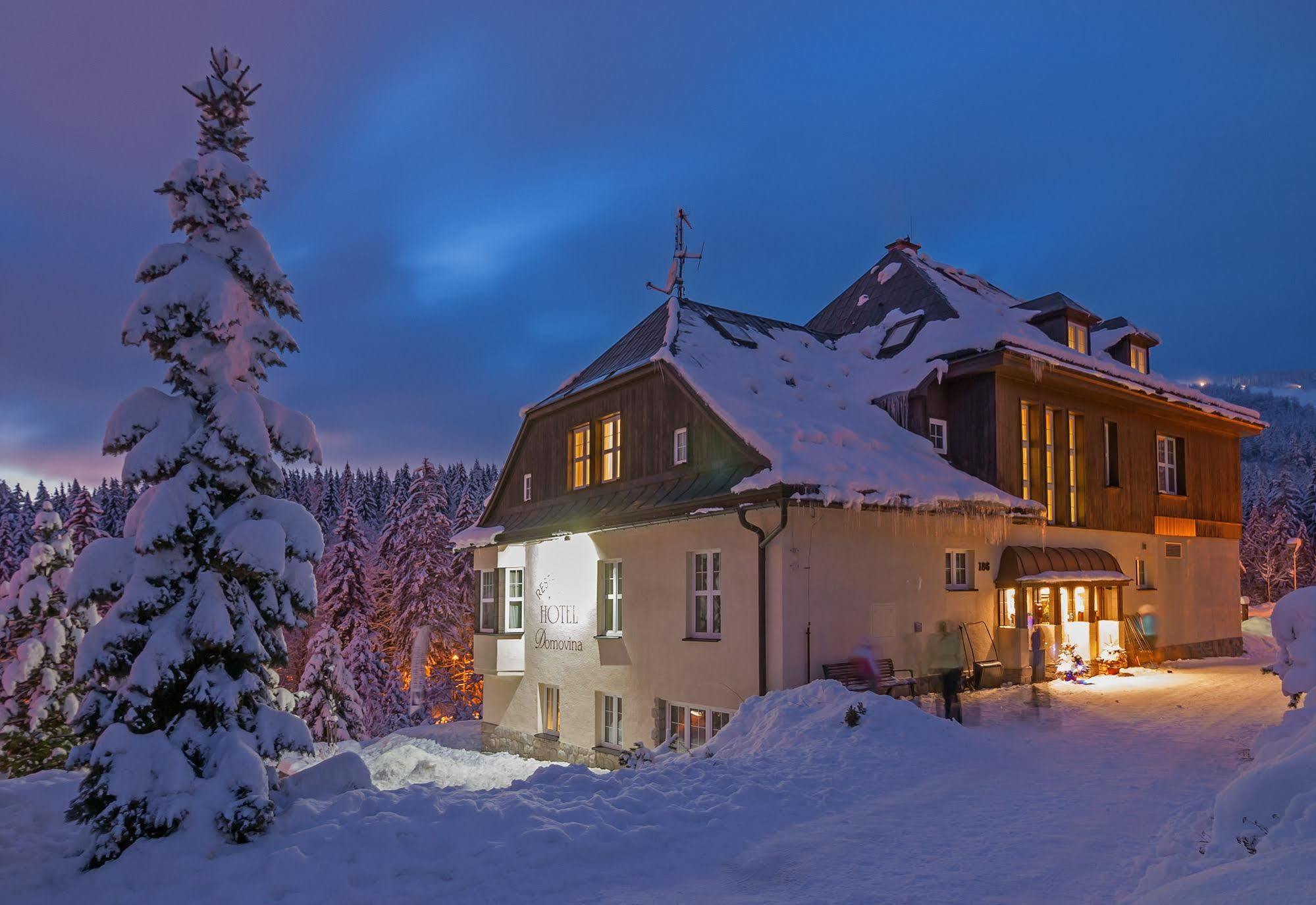 Lyzarska Bouda Domovina Hotel Spindleruv Mlyn Exterior photo
